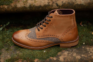 Heritage Tweed and Tan Leather Brogues: How to Wear Men's Shoes